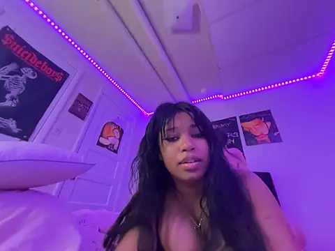 venusfairys live cam on StripChat
