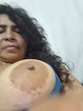 floresblancas live cam on StripChat