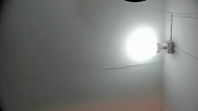 esmeralda_jenn11 live cam on StripChat