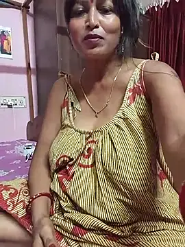 Little-Roshni live sex cam