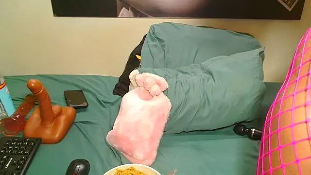 xxebony live cam on StripChat