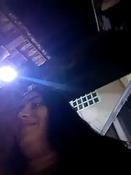 xandra252 live cam on StripChat