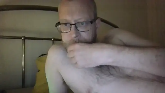 UnshodSixties live cam on StripChat