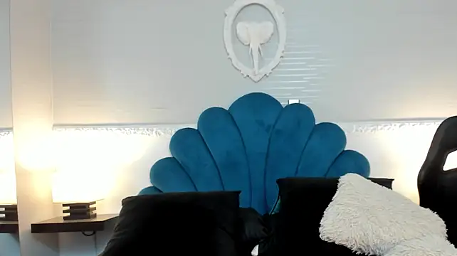 MariaBelenX live cam on StripChat