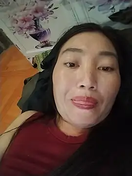 Lovephay8x live cam on StripChat