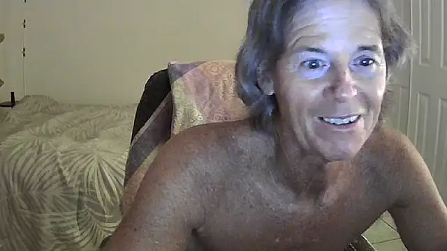 nakeedcowboi65 live cam on StripChat