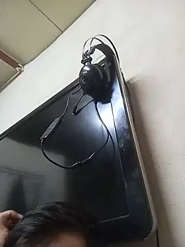 leon_ates live cam on StripChat