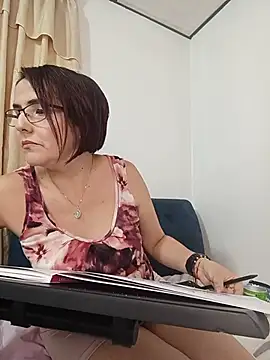 IsisBlake live cam on StripChat