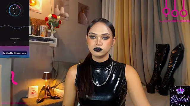 Lexi_ThunderFuck live cam on StripChat
