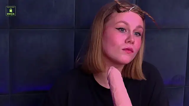 stacy_moorex live cam on StripChat
