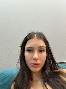 SofiaLaLight live cam on StripChat