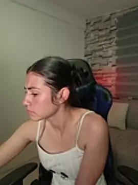 abbyowensvg live cam on StripChat