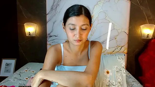 Mia_babee_ live cam on StripChat