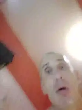 MaikBuoy live cam on StripChat