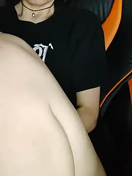 Aashikalaa live cam on StripChat
