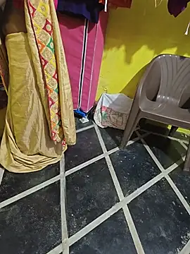 Priyasexcpl live cam on StripChat