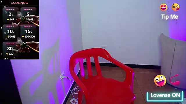 Ambar_lynn01 live cam on StripChat