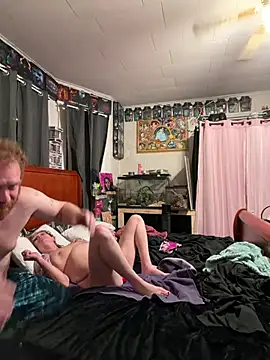 sexysaralaw22 live cam on StripChat