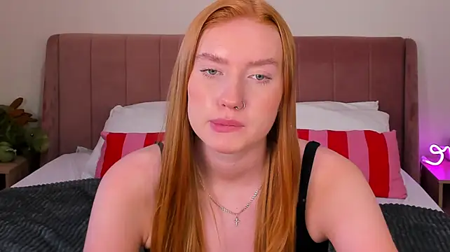 Sophia__Bailey live cam on StripChat