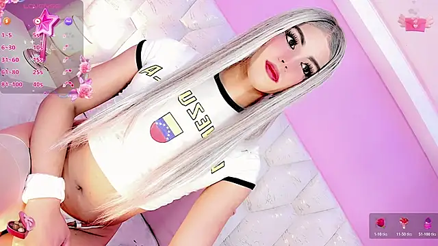DaleskaSanchez live cam on StripChat