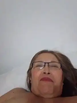 Cessi50 live cam on StripChat