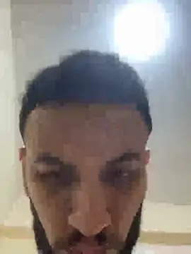 kingtop222 live cam on StripChat