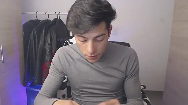 chomelo6 live cam on StripChat