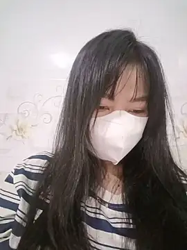 Alice-Xu live cam on StripChat
