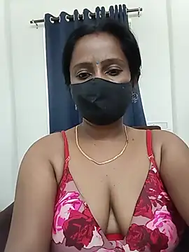 misti-boudii live cam on StripChat