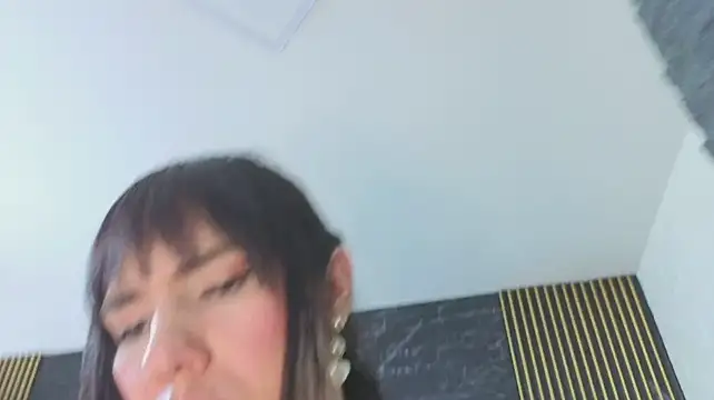 diosagolden live cam on StripChat