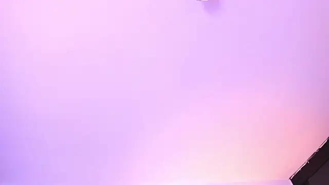 Hunter_Moon live cam on StripChat