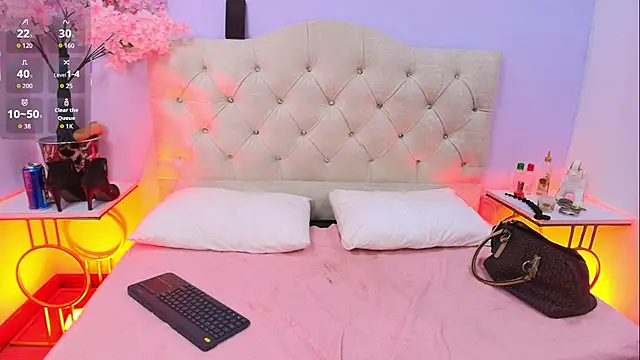 dakotaa__sky live cam on StripChat