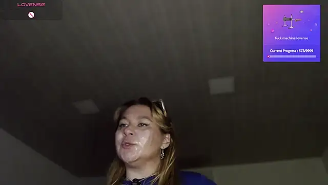 Enotika live cam on StripChat