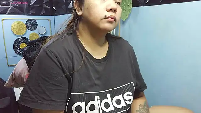 ambersmile live cam on StripChat
