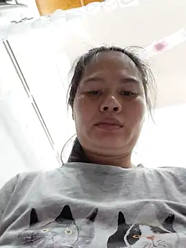 Baby-ladyass20 live cam on StripChat