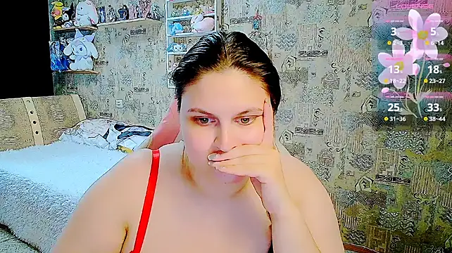 WhisperInTheDarkk live cam on StripChat