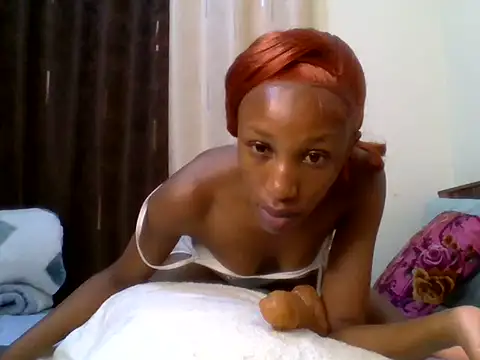 firstlady-queen live cam on StripChat