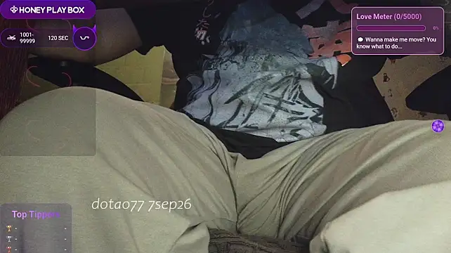 doTao7 live cam on StripChat
