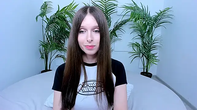dark_k1tty live cam on StripChat