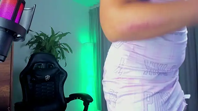orianasweet_1 live cam on StripChat