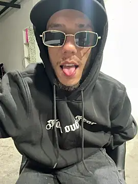 27powercm live cam on StripChat