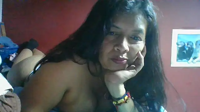 DianaOchoa_ live cam on StripChat