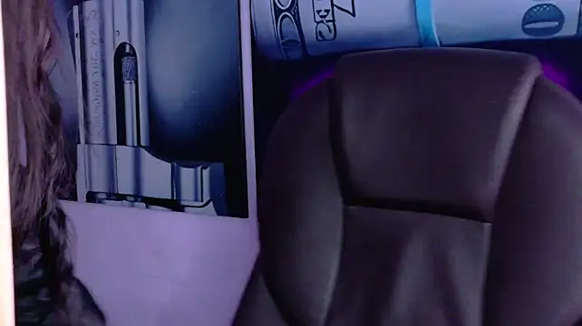 BunnyWolf_ live cam on StripChat