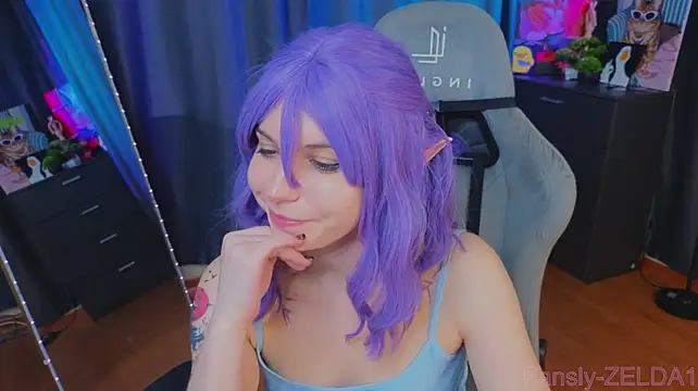 zelda_1 live cam on StripChat