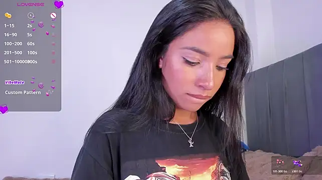 lillielover16 live cam on StripChat