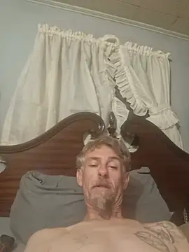 19JaSon83 live cam on StripChat