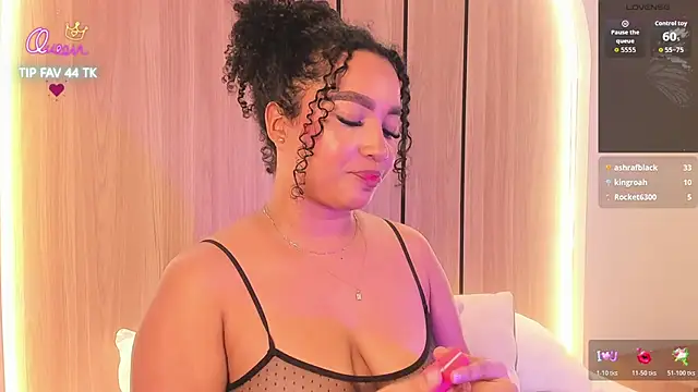 cloe_25 live cam on StripChat