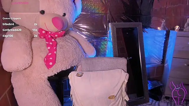 Anaksunamun6 live cam on StripChat