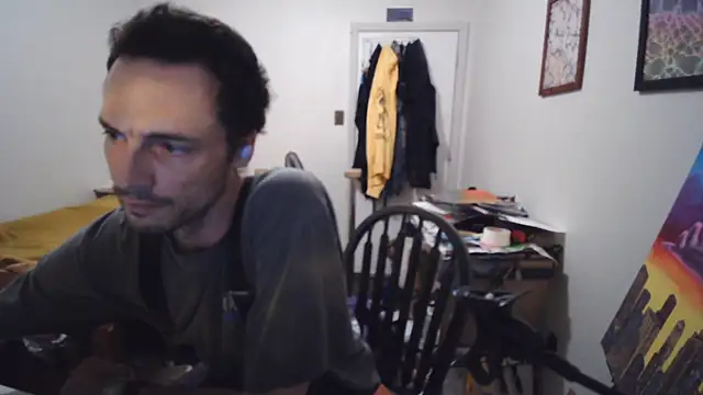 JohnnyMoves live sex cam