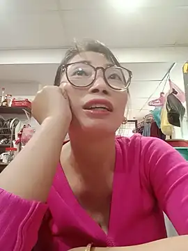 meowmeo live cam on StripChat